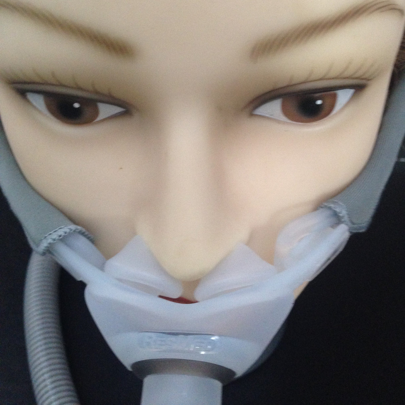 ResMed SwiftFX Bella Gray nasal mask w 2 headgear S M L Pillows sleep apnea New